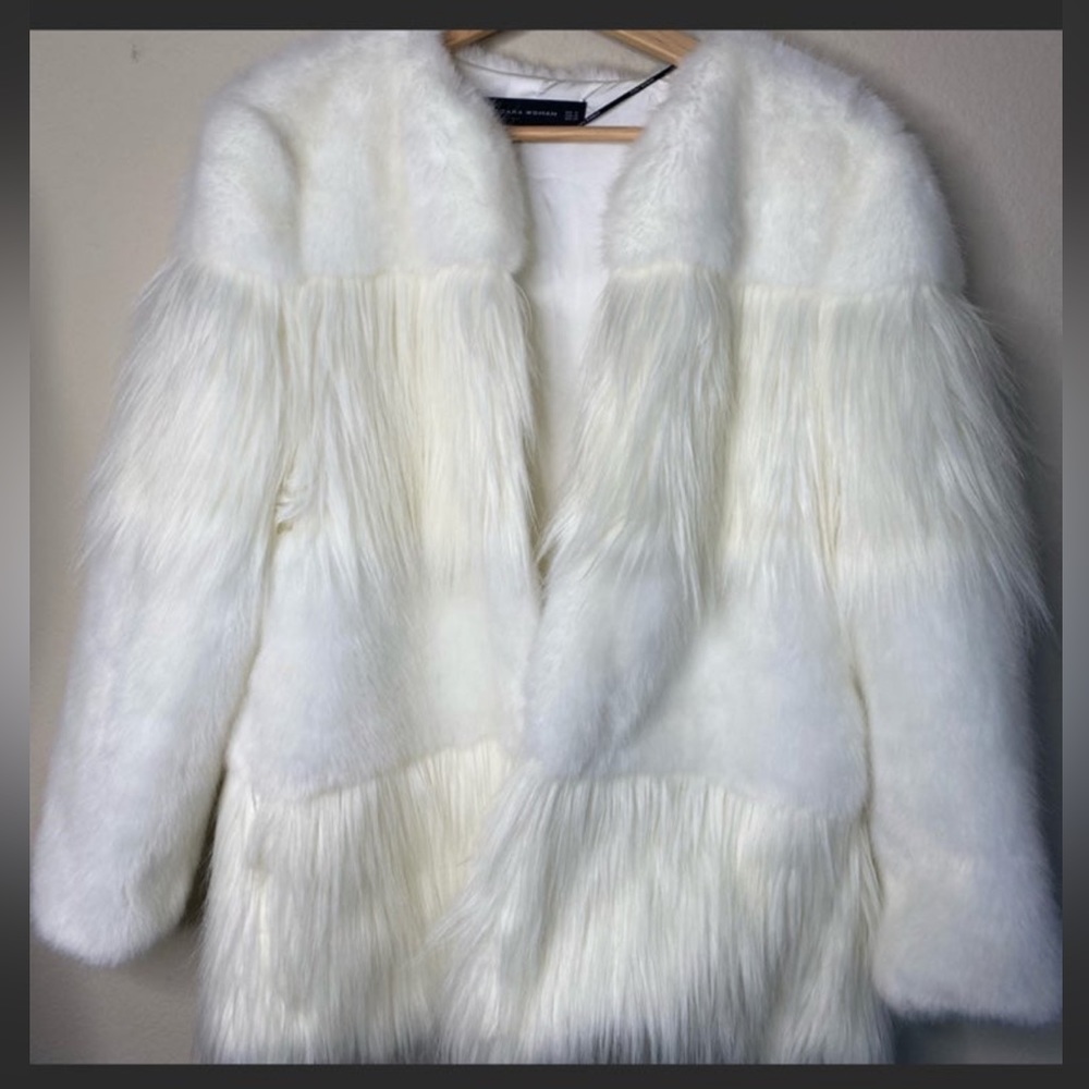 ZARA FAUX FUR JACKET